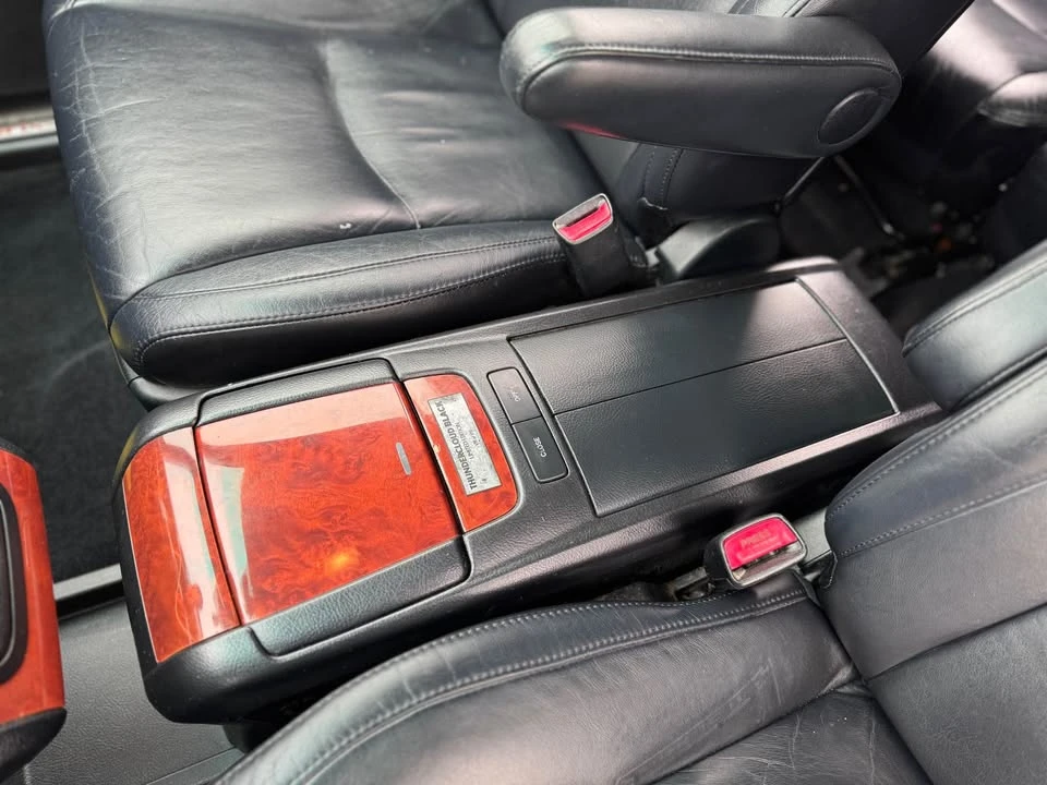 2005 Lexus RX 2nd Gen - Image 13 of 19