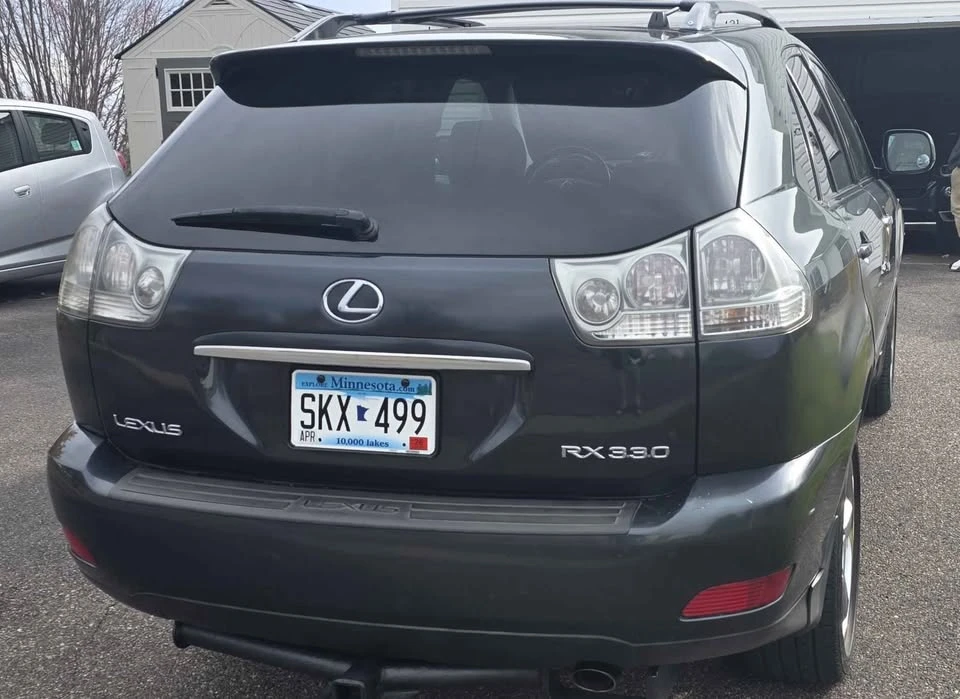 2005 Lexus RX 2nd Gen - Image 5 of 11