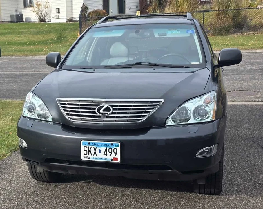 2005 Lexus RX 2nd Gen - Image 8 of 11