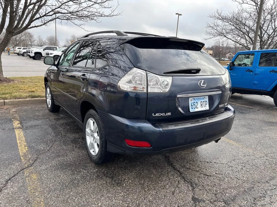 2005 Lexus RX 2nd Gen - Image 4 of 14