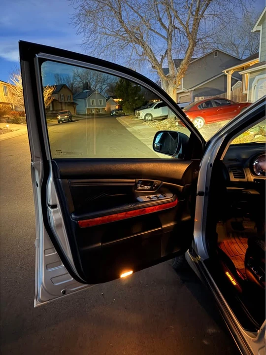 2005 Lexus RX 2nd Gen - Image 14 of 15