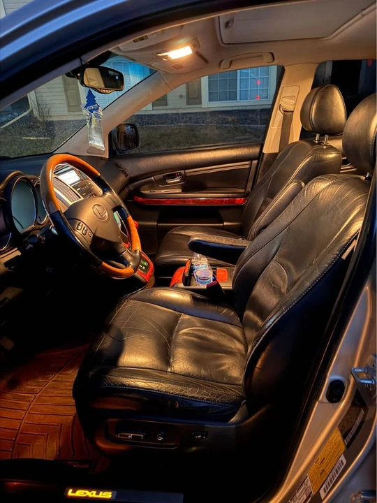 2005 Lexus RX 2nd Gen - Image 15 of 15