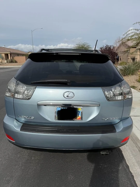2005 Lexus RX 2nd Gen - Image 8 of 18