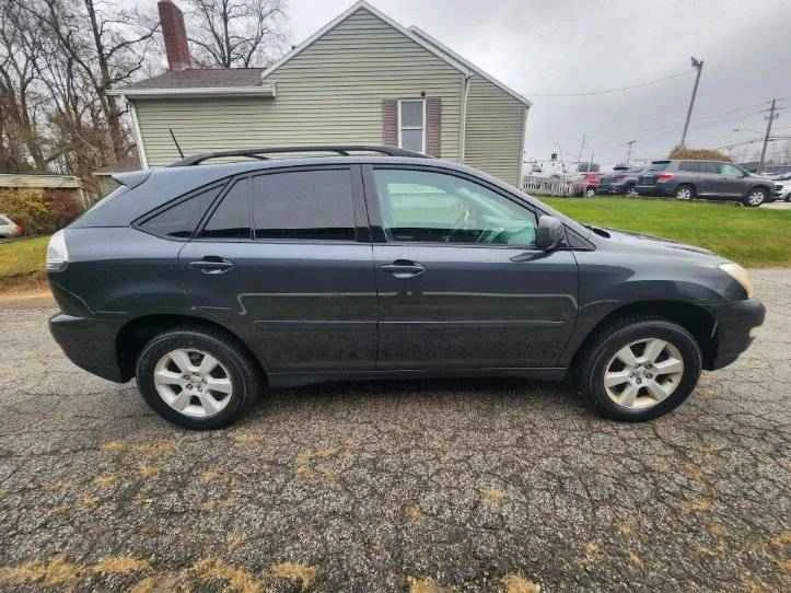 2005 Lexus RX 2nd Gen - Image 4 of 16