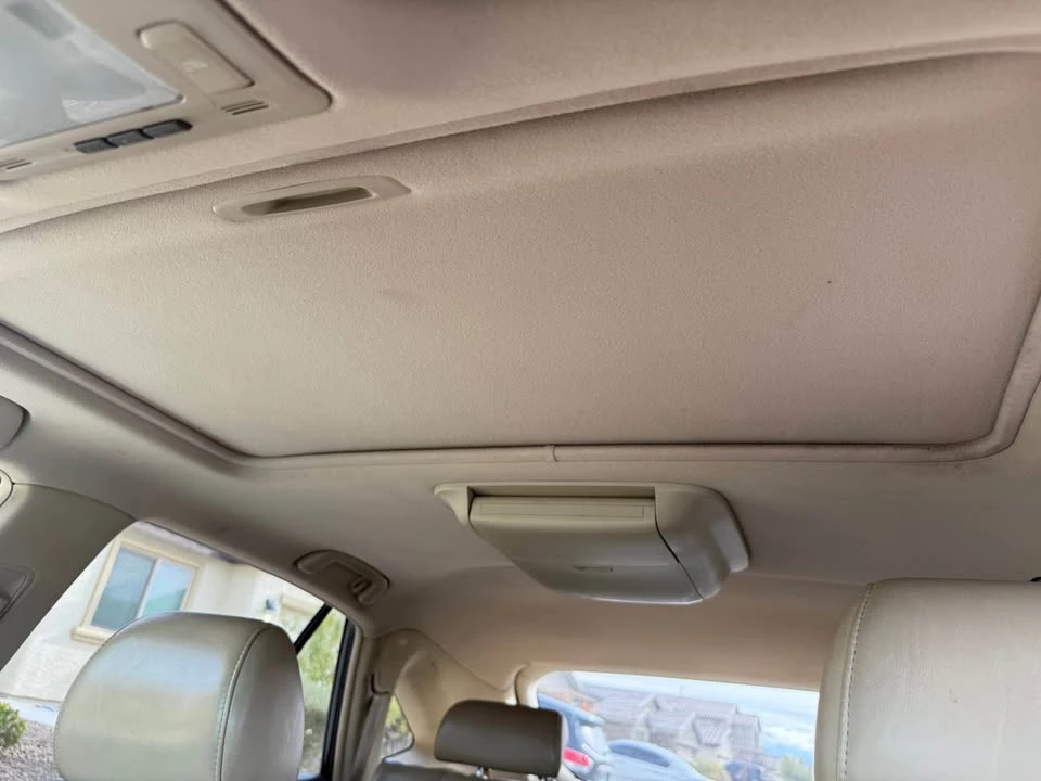 2005 Lexus RX 2nd Gen - Image 13 of 18