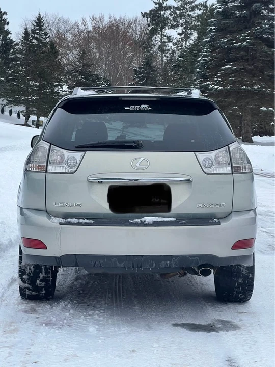 2005 Lexus RX 2nd Gen - Image 9 of 20