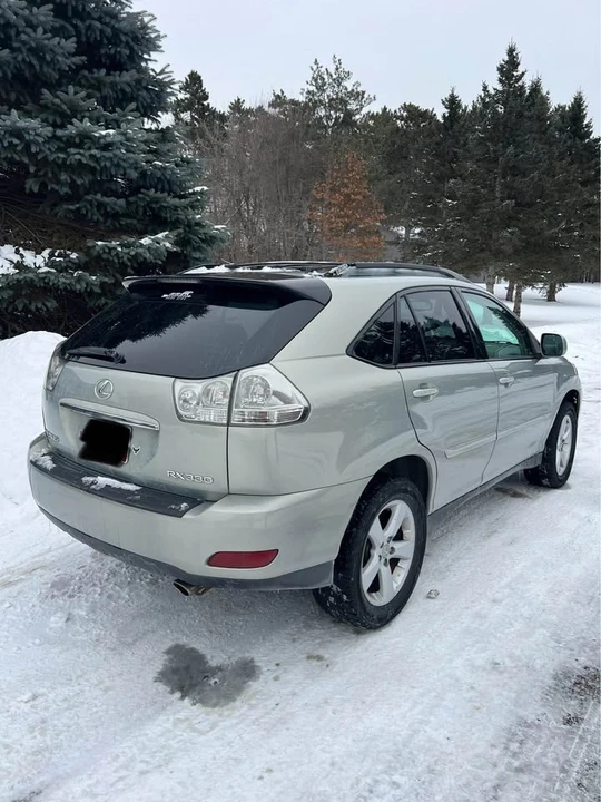2005 Lexus RX 2nd Gen - Image 4 of 20