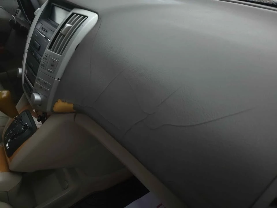 2005 Lexus RX 2nd Gen - Image 13 of 19