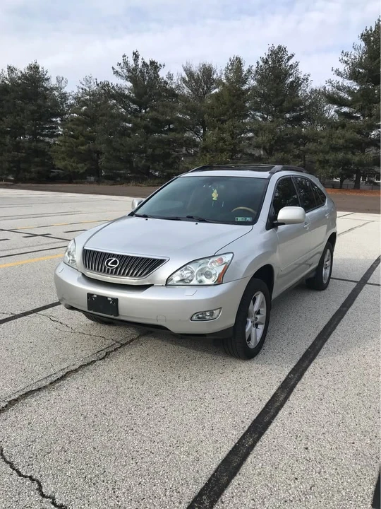 2005 Lexus RX 2nd Gen - Image 12 of 18
