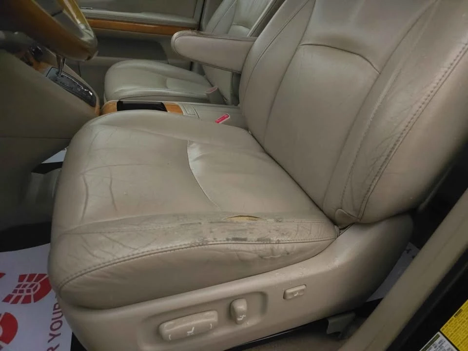 2005 Lexus RX 2nd Gen - Image 6 of 19