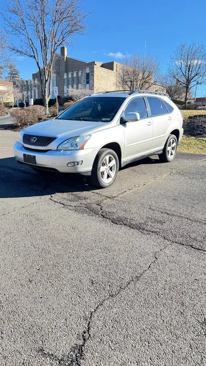 2005 Lexus RX 2nd Gen - Image 6 of 20