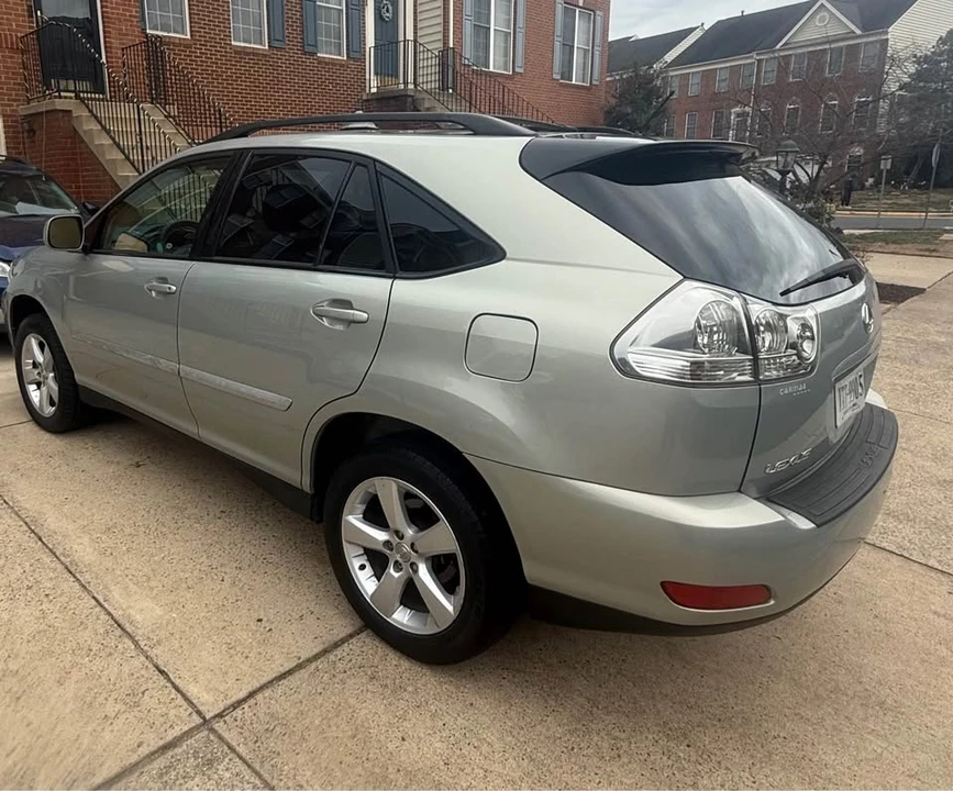 2005 Lexus RX 2nd Gen - Image 7 of 13
