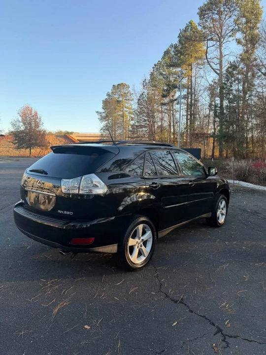 2005 Lexus RX 2nd Gen - Image 6 of 17