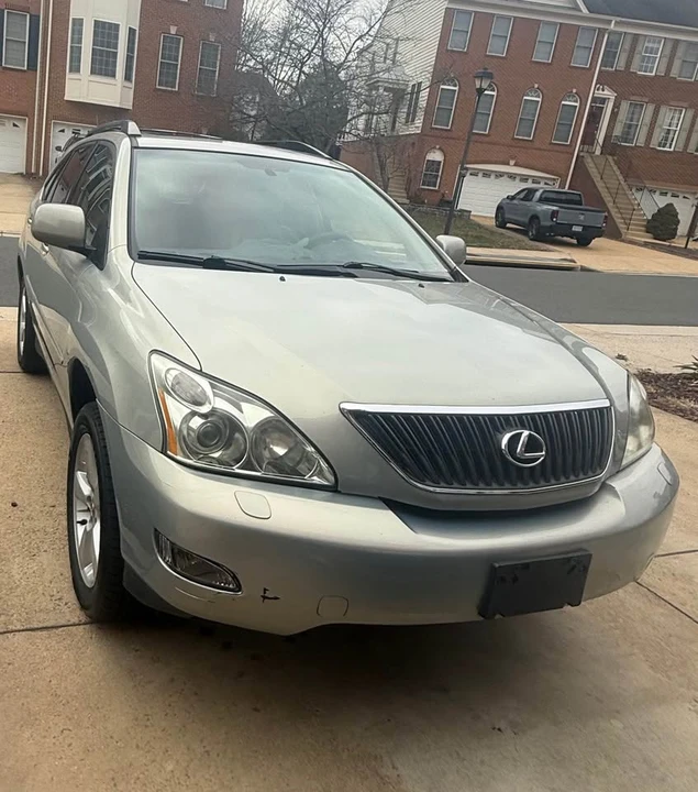 2005 Lexus RX 2nd Gen - Image 6 of 13
