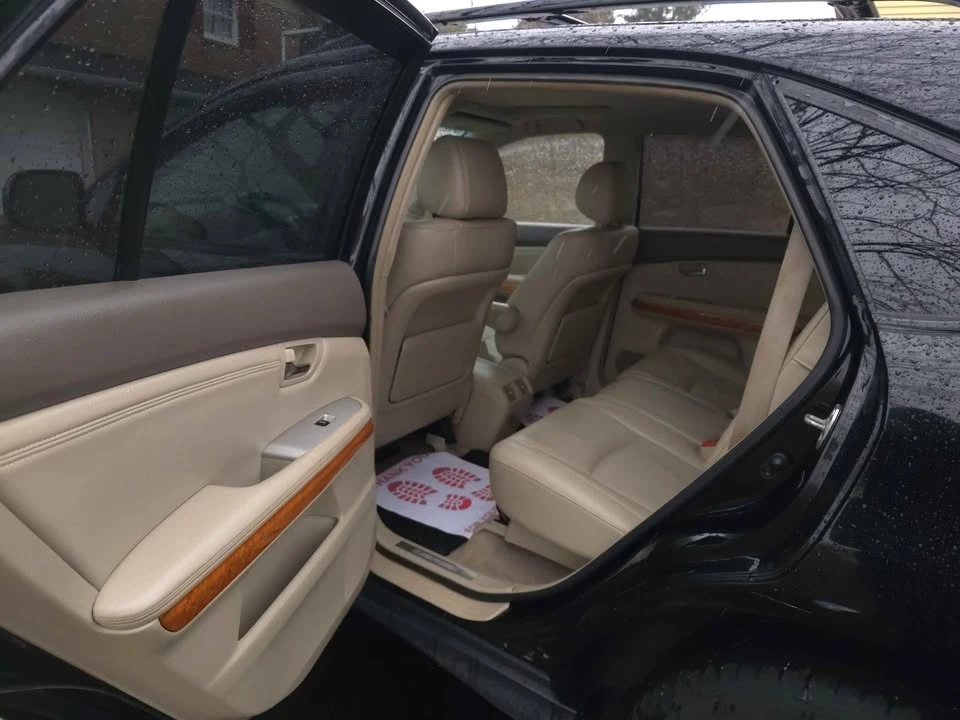 2005 Lexus RX 2nd Gen - Image 7 of 19