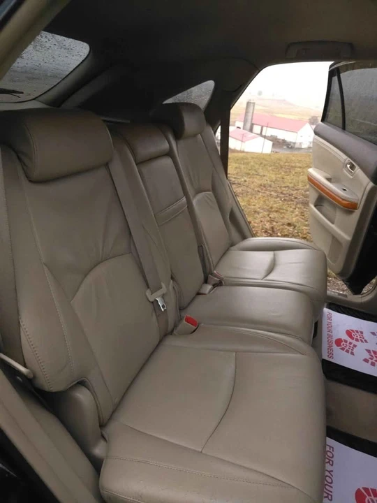 2005 Lexus RX 2nd Gen - Image 11 of 19