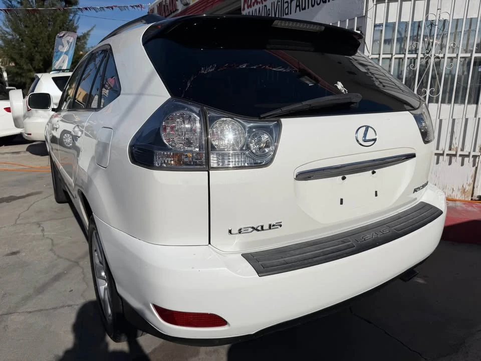 2005 Lexus RX 2nd Gen - Image 7 of 8