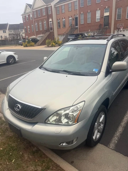 2005 Lexus RX 2nd Gen - Image 12 of 13