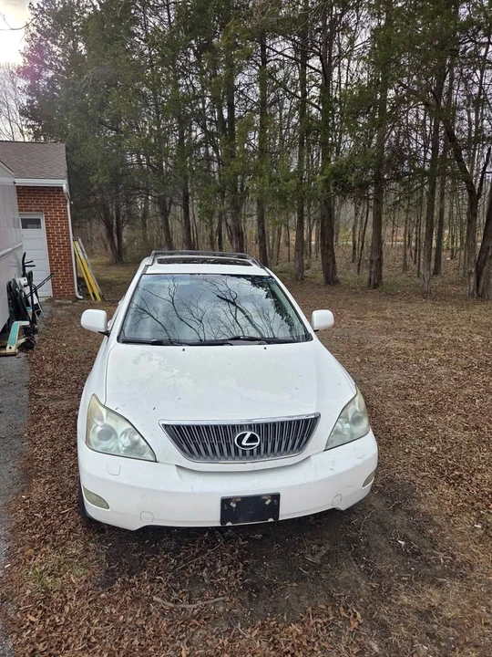 2005 Lexus RX 2nd Gen - Image 2 of 6