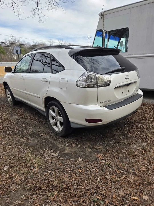 2005 Lexus RX 2nd Gen - Image 4 of 6
