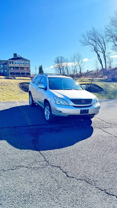 2005 Lexus RX 2nd Gen - Image 8 of 20
