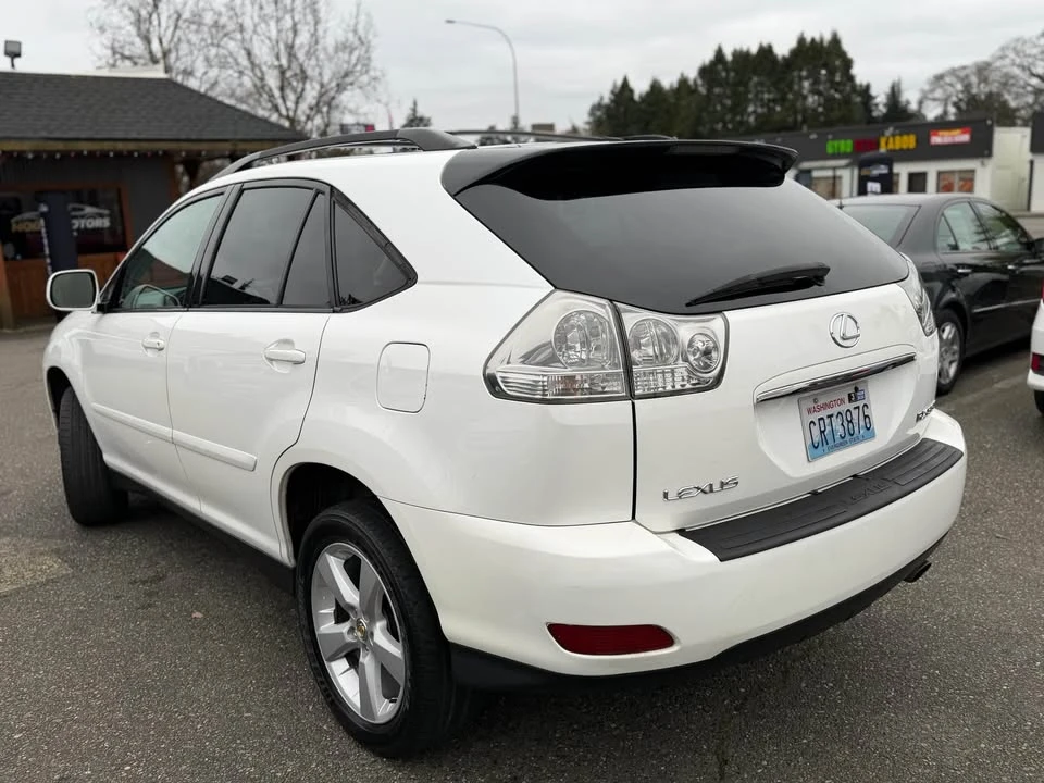 2005 Lexus RX 2nd Gen - Image 7 of 8