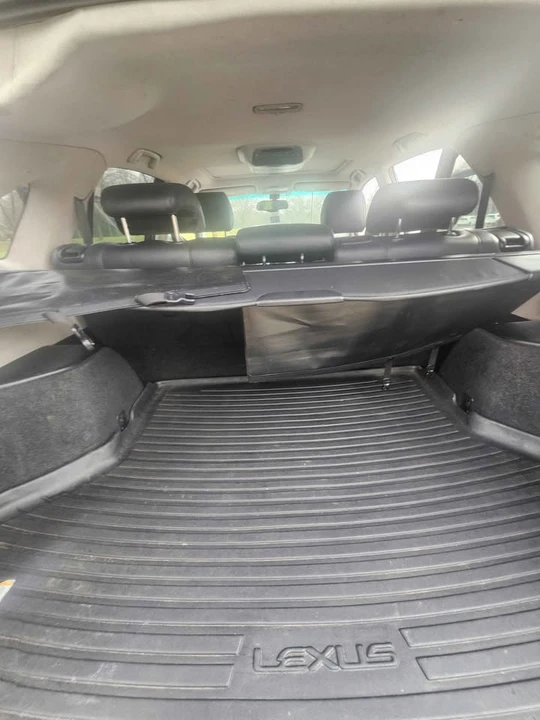 2005 Lexus RX 2nd Gen - Image 6 of 7