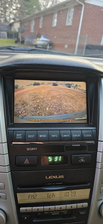 2005 Lexus RX 2nd Gen - Image 12 of 19