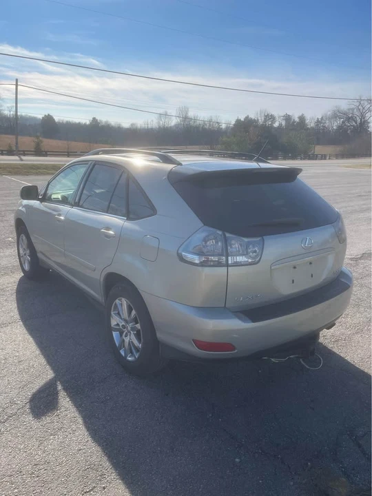 2005 Lexus RX 2nd Gen - Image 3 of 9