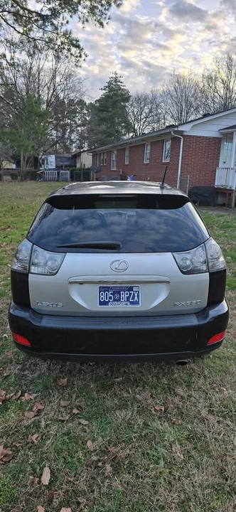 2005 Lexus RX 2nd Gen - Image 5 of 19