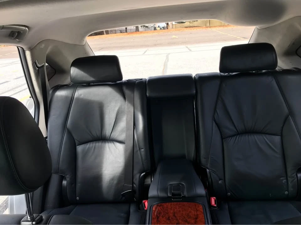 2005 Lexus RX 2nd Gen - Image 9 of 18