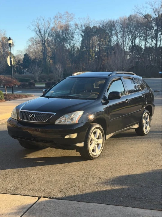 2005 Lexus RX 2nd Gen - Image 4 of 20