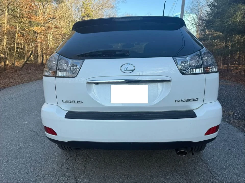 2005 Lexus RX 2nd Gen - Image 3 of 11