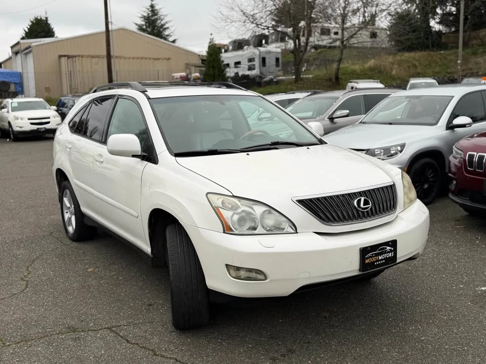 2005 Lexus RX 2nd Gen - Image 4 of 8