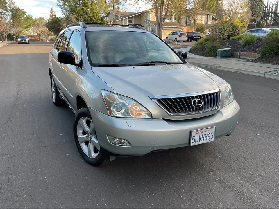 2005 Lexus RX 2nd Gen - Image 7 of 17