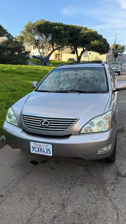 2005 Lexus RX 2nd Gen - Image 3 of 9