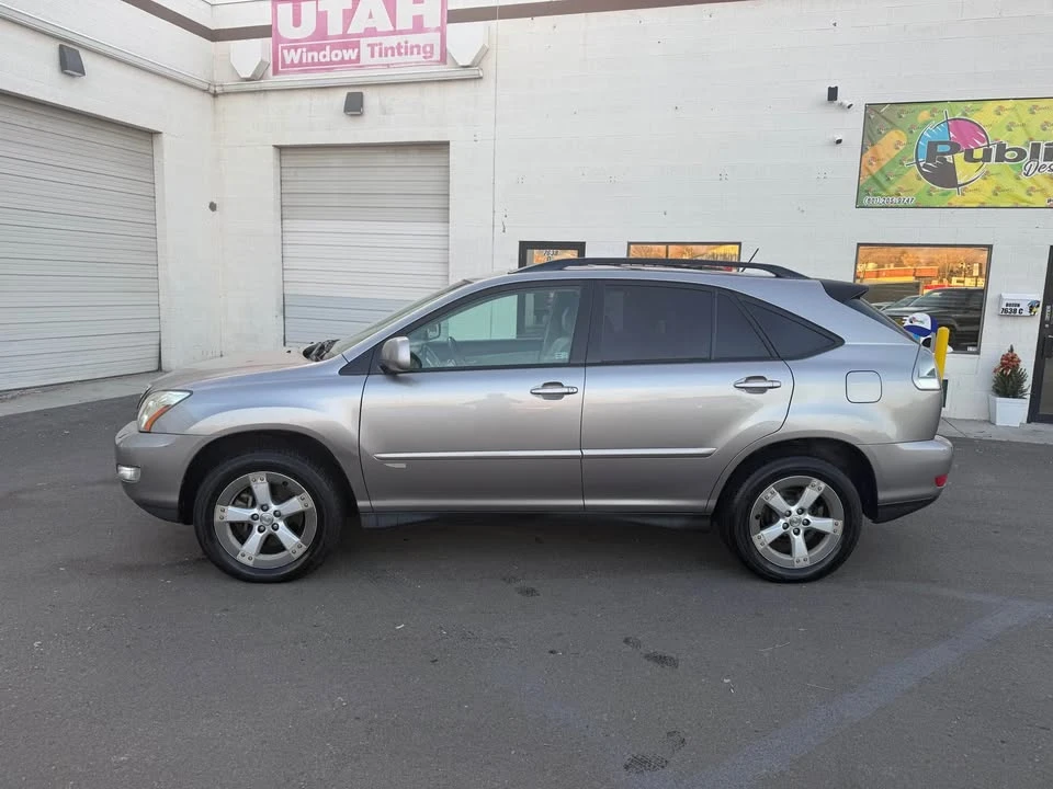 2005 Lexus RX 2nd Gen - Image 2 of 15