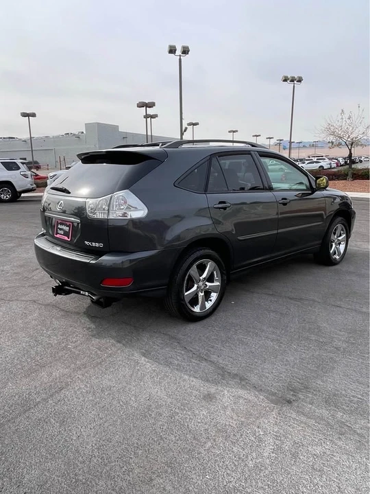 2005 Lexus RX 2nd Gen - Image 7 of 18