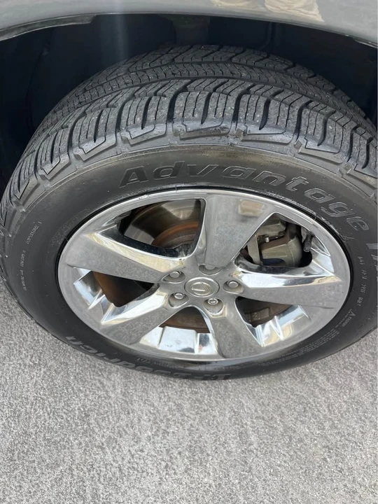 2005 Lexus RX 2nd Gen - Image 17 of 18