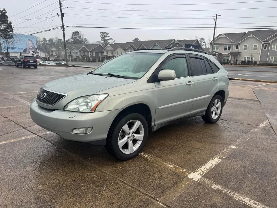 2005 Lexus RX 2nd Gen - Image 2 of 12