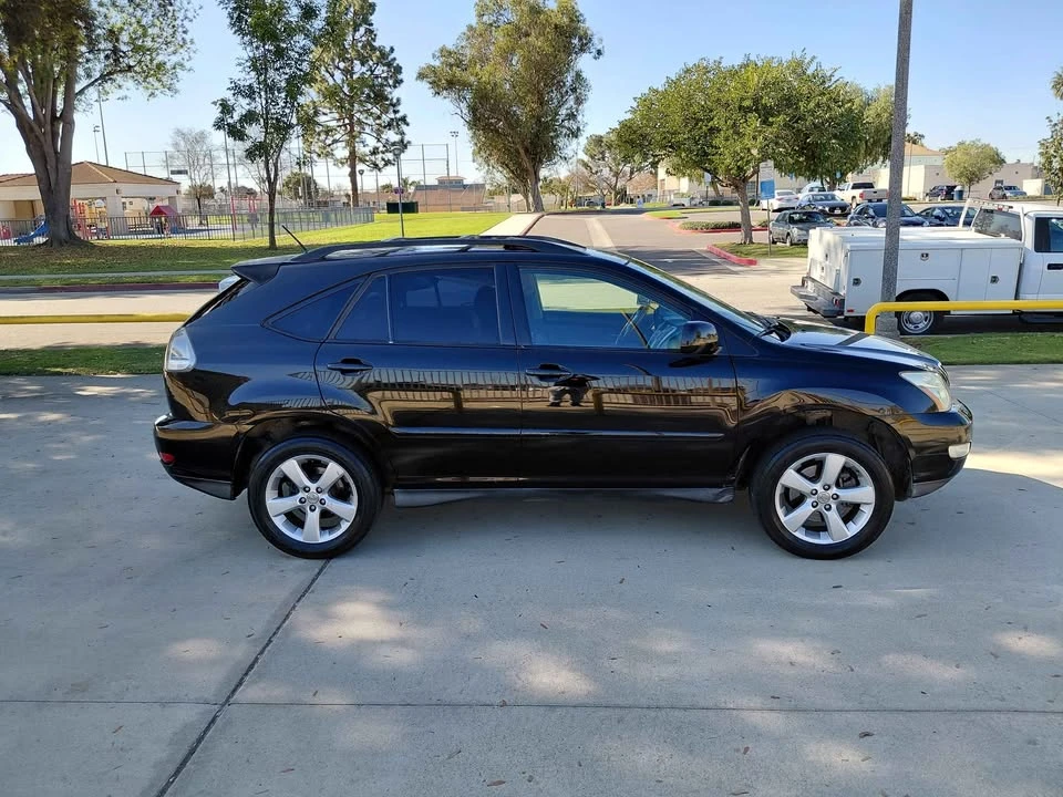2005 Lexus RX 2nd Gen - Image 7 of 8