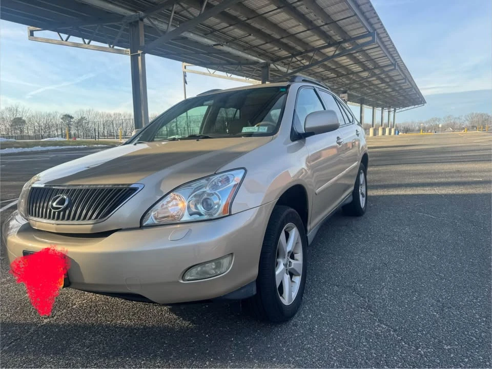 2005 Lexus RX 2nd Gen - Image 2 of 12