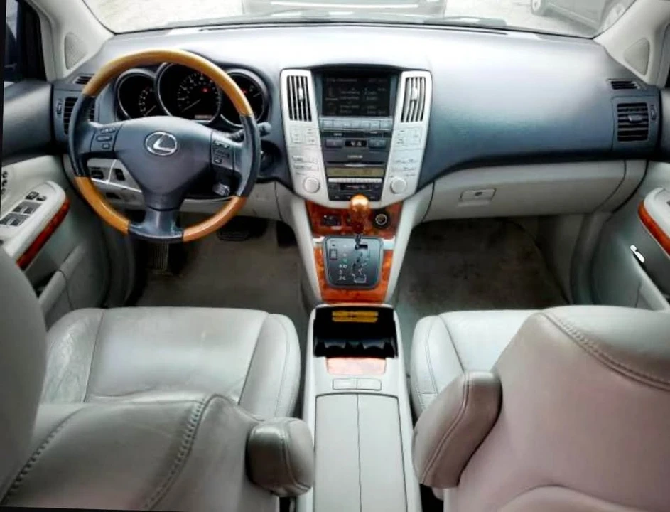 2005 Lexus RX 2nd Gen - Image 11 of 11