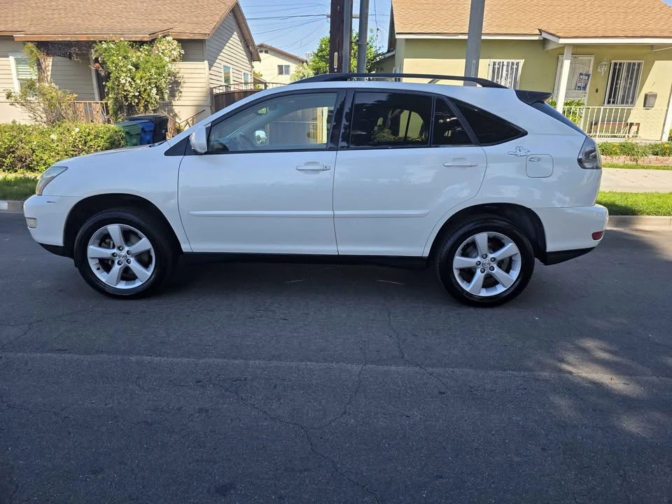 2005 Lexus RX 2nd Gen - Image 6 of 8