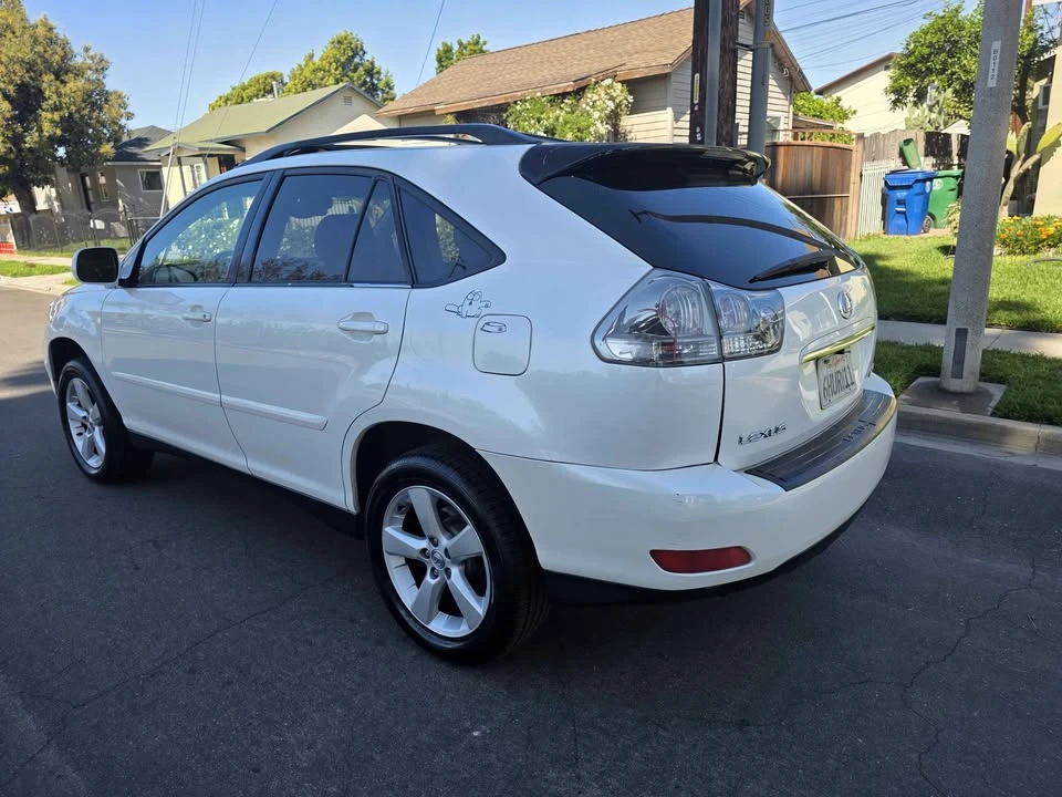 2005 Lexus RX 2nd Gen - Image 3 of 8