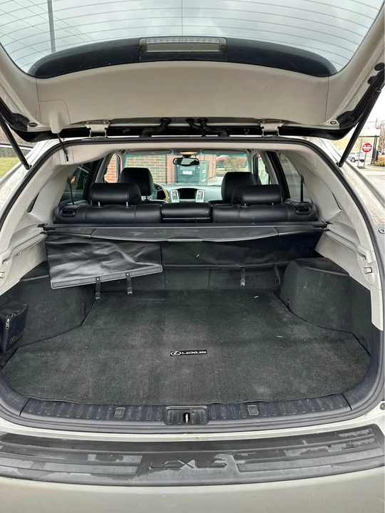 2005 Lexus RX 2nd Gen - Image 12 of 19