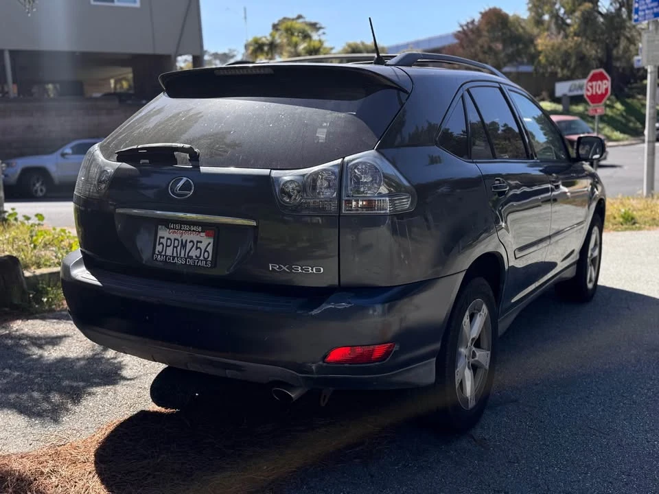 2005 Lexus RX 2nd Gen - Image 8 of 20