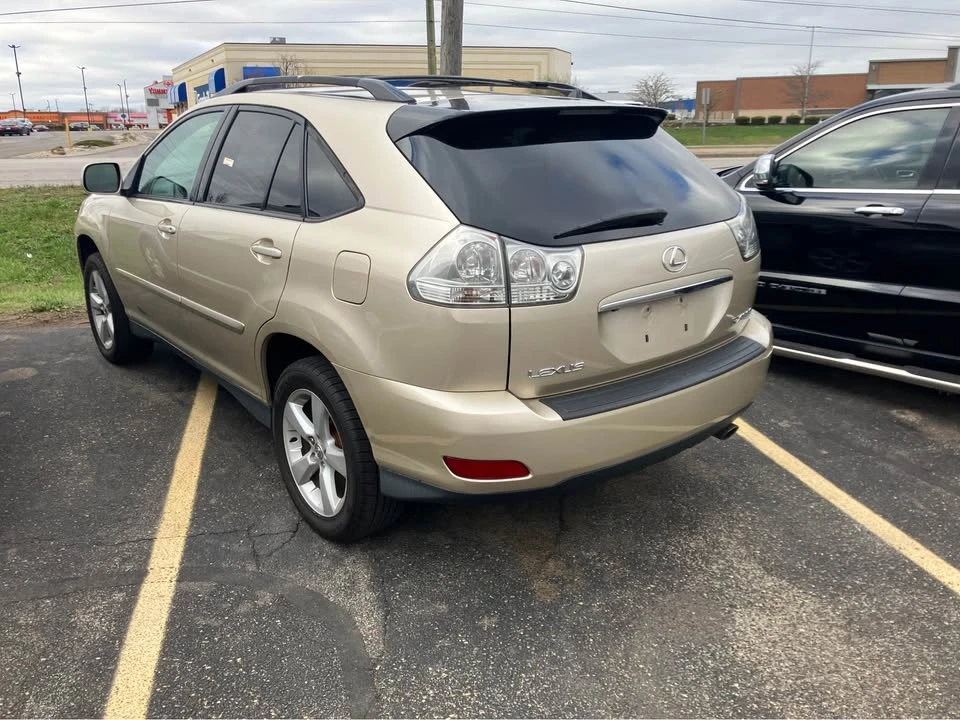 2005 Lexus RX 2nd Gen - Image 4 of 8