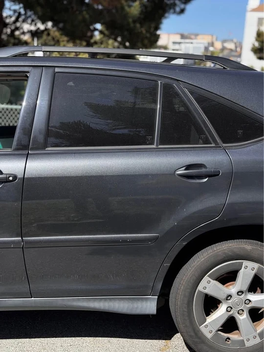 2005 Lexus RX 2nd Gen - Image 4 of 20
