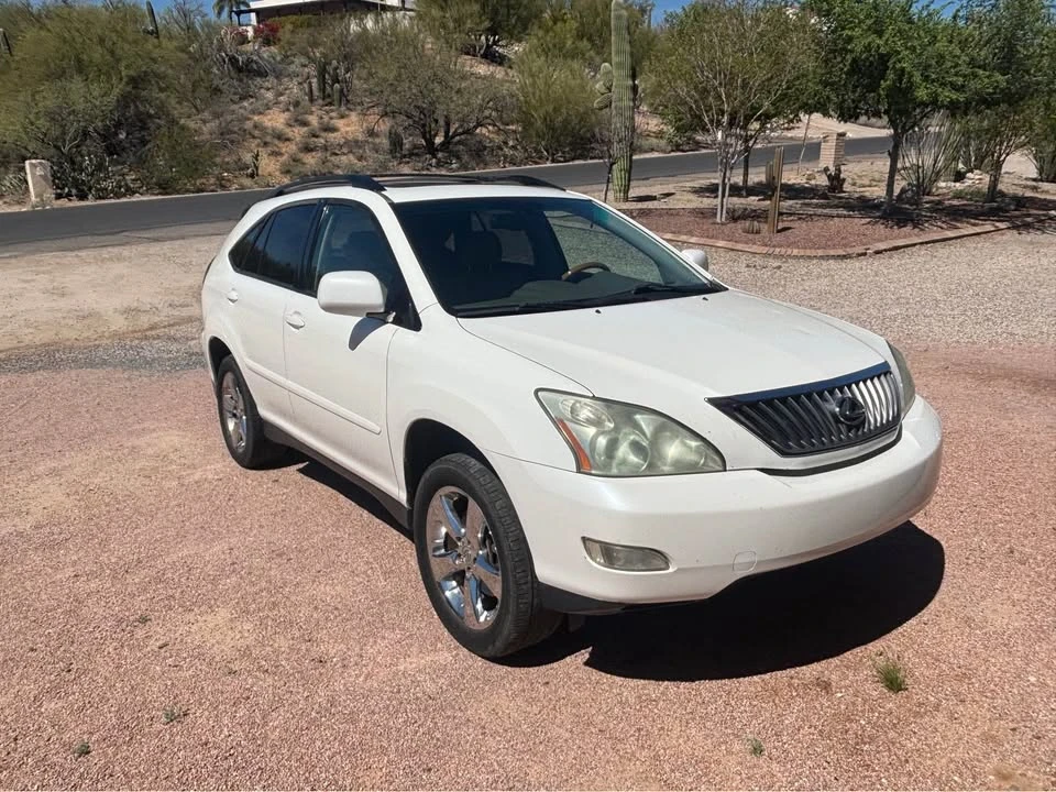 2005 Lexus RX 2nd Gen - Image 3 of 13